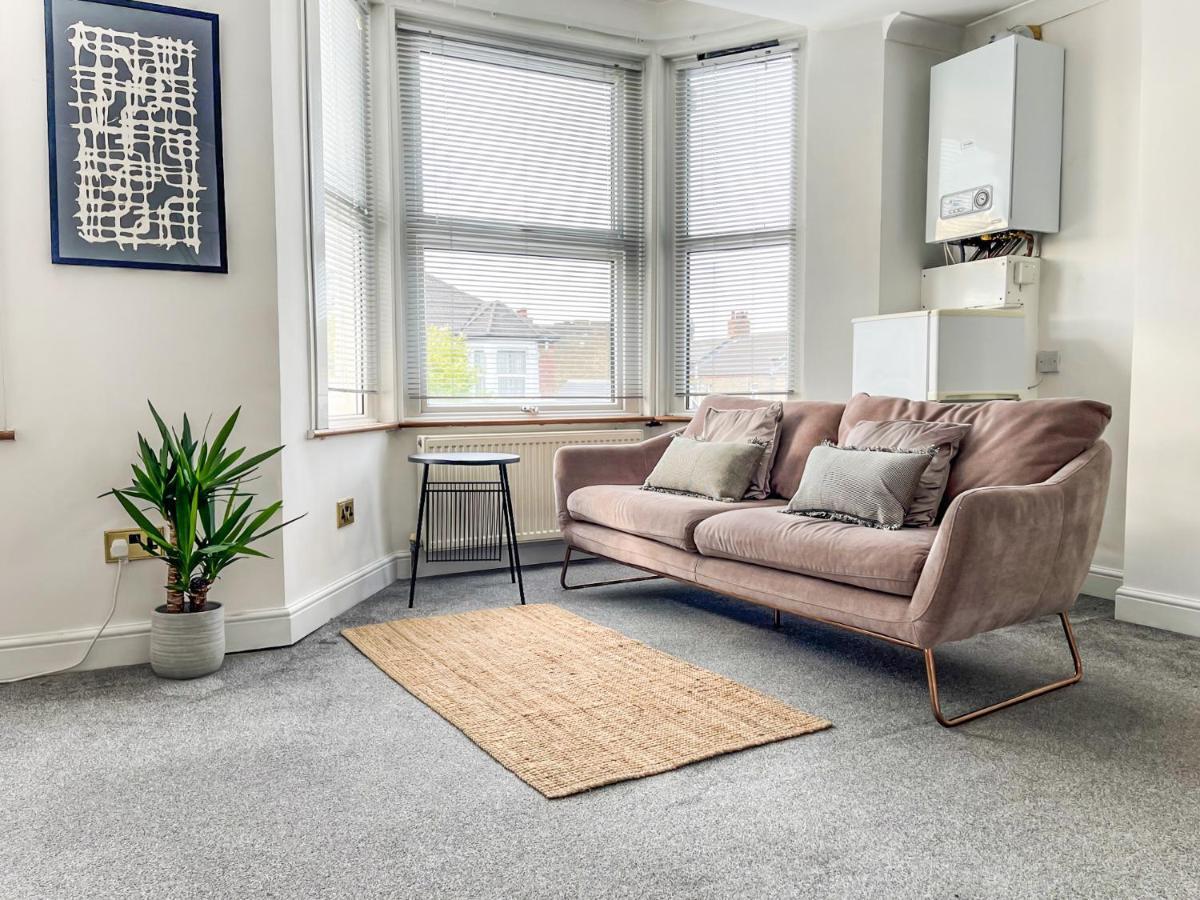 Apartamento Luxury 2 Bed Furnished With Parking Londres