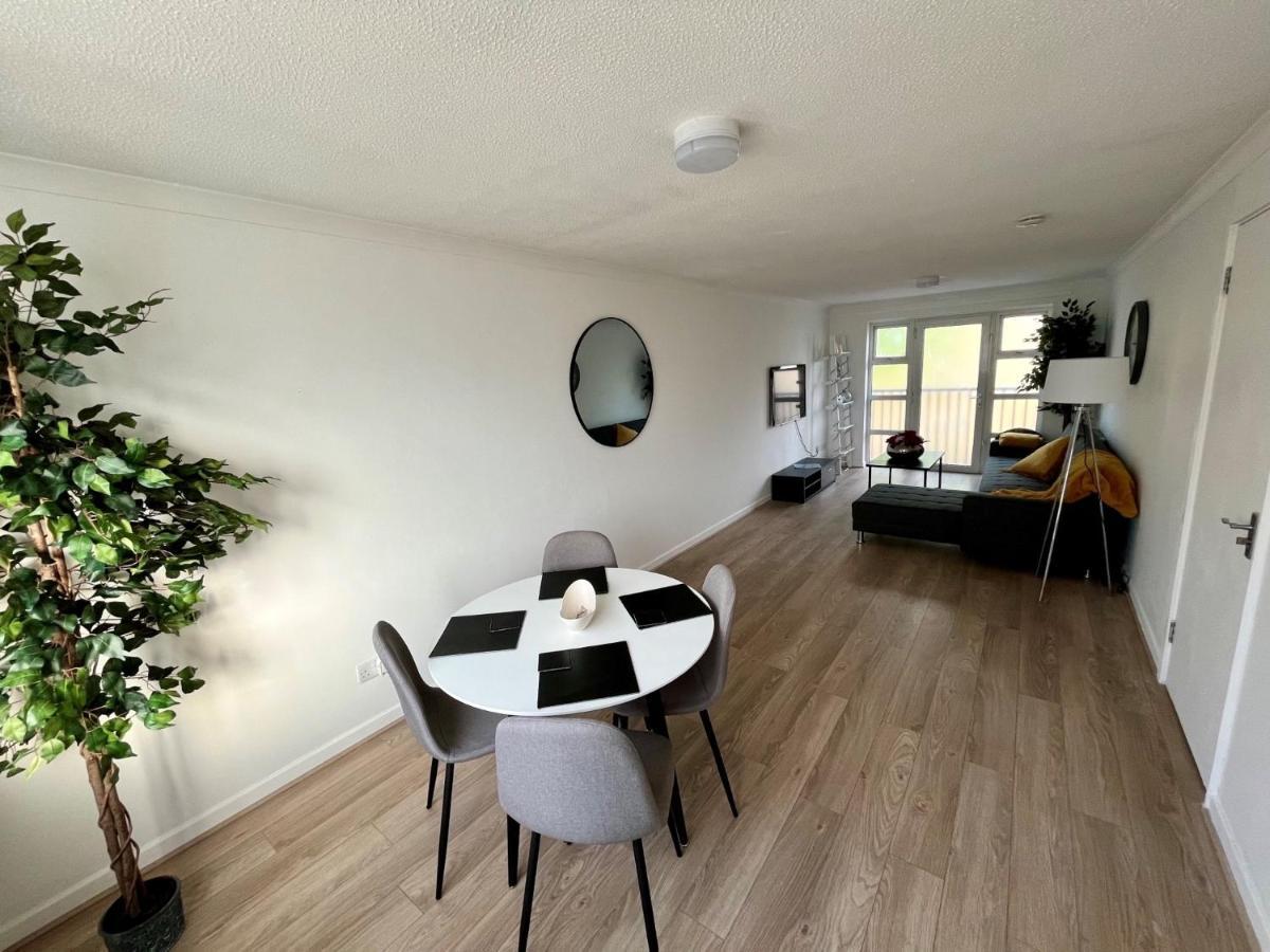 New Cosey 2 Bedroom With Free Parking * Londres