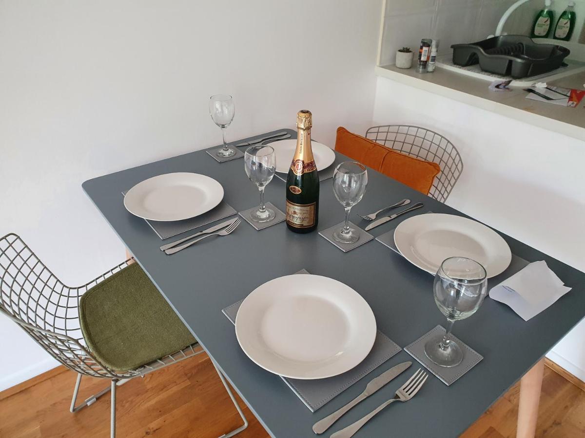Apartment Luxury Private Mews Modern In The