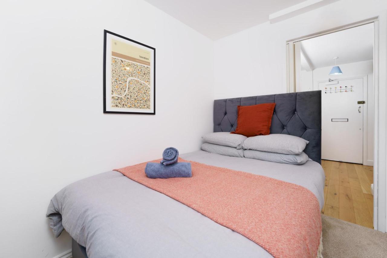 Central Hackney Apartment