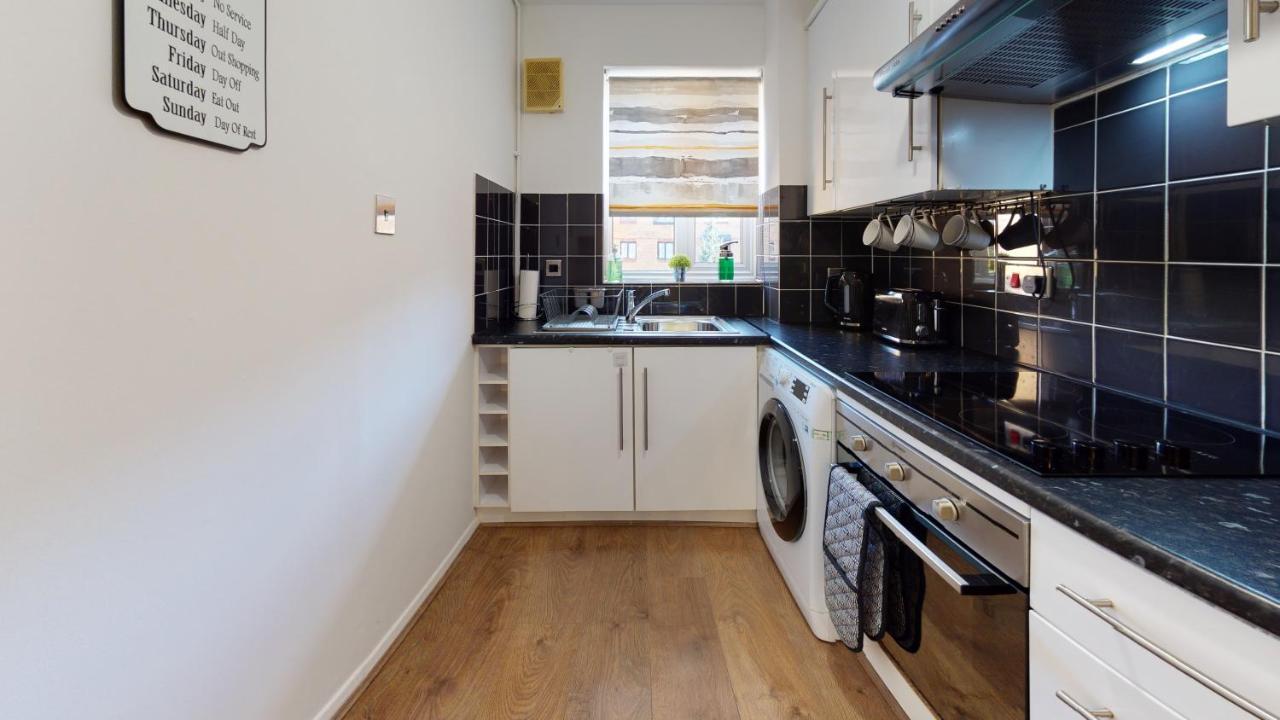 2bedrm-4guests-parking-nearstation Londres