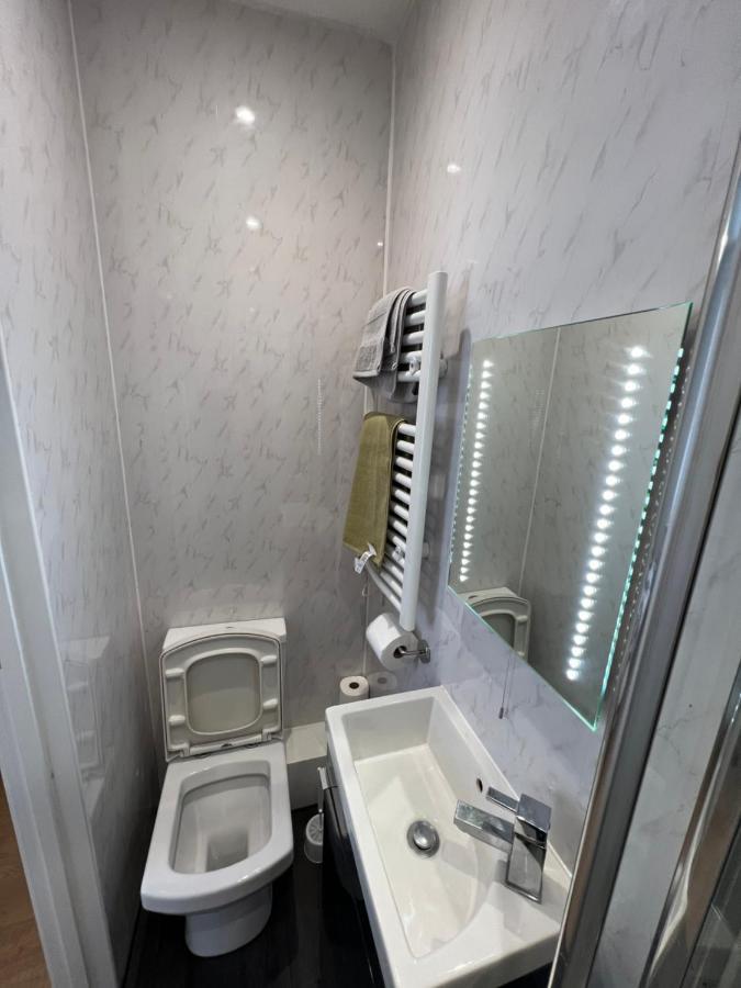 Entire Luxury 4 Bedroom Victorian House With 2 En-suite - Forest Hill, * Londres
