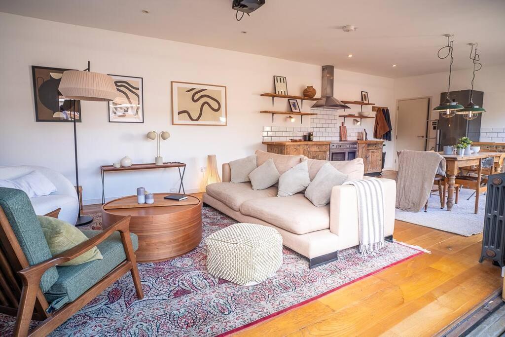 Penthouse At The Old Tea Factory Apartamento