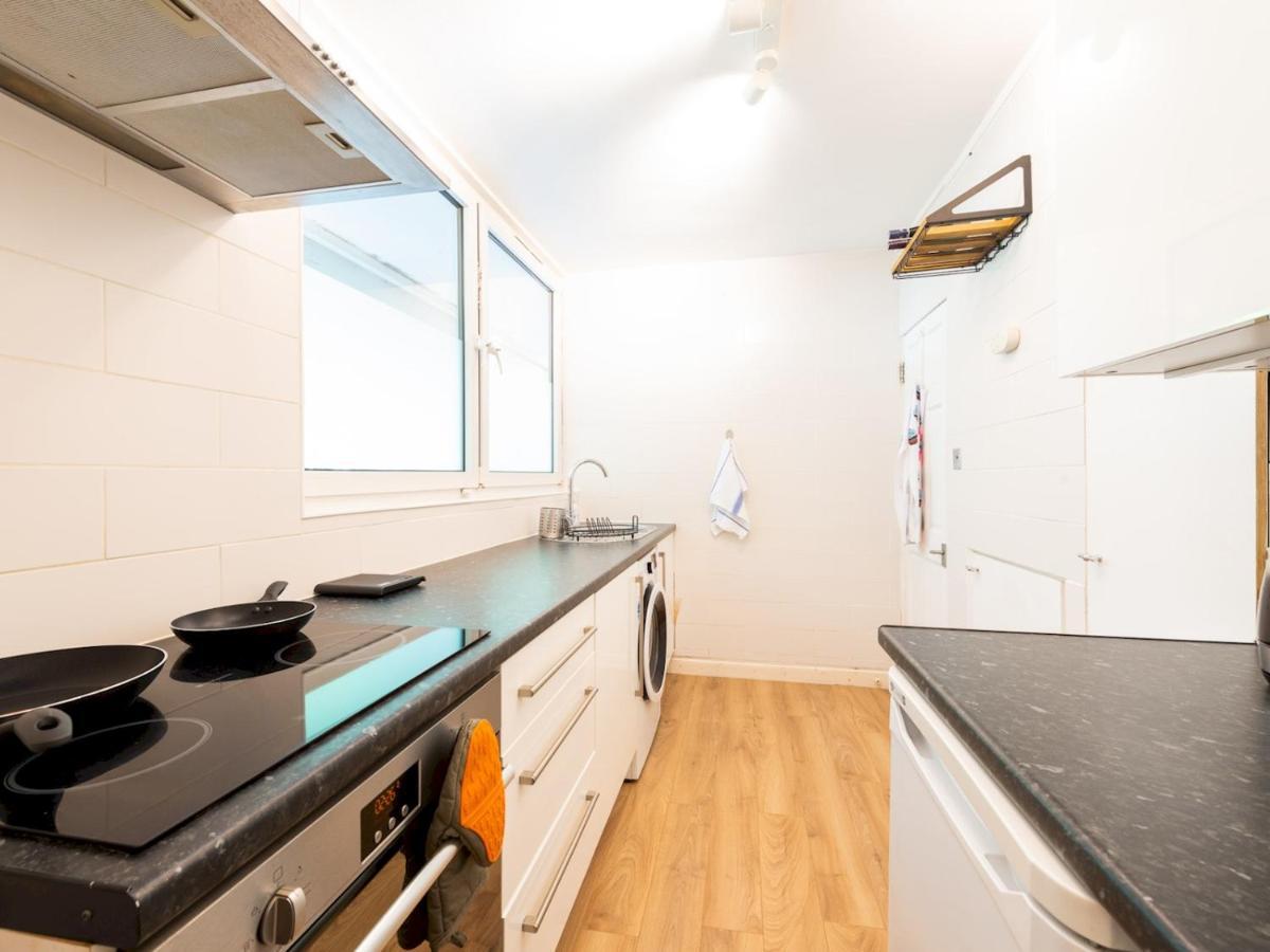 Sootheus - Cosy Surrey Quays