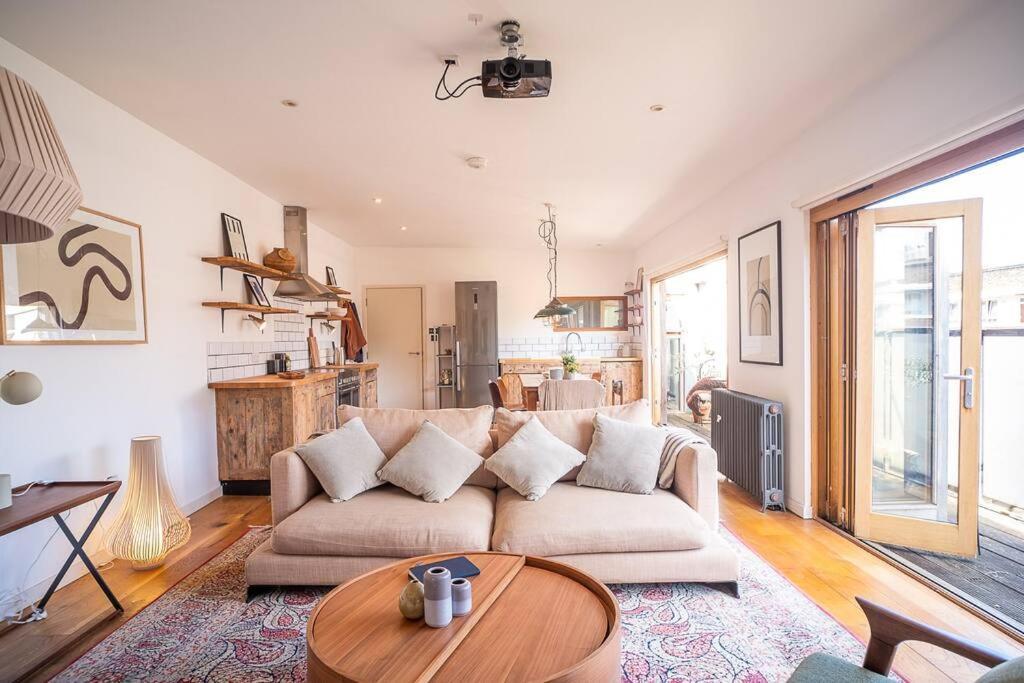 Penthouse At The Old Tea Factory * Londres