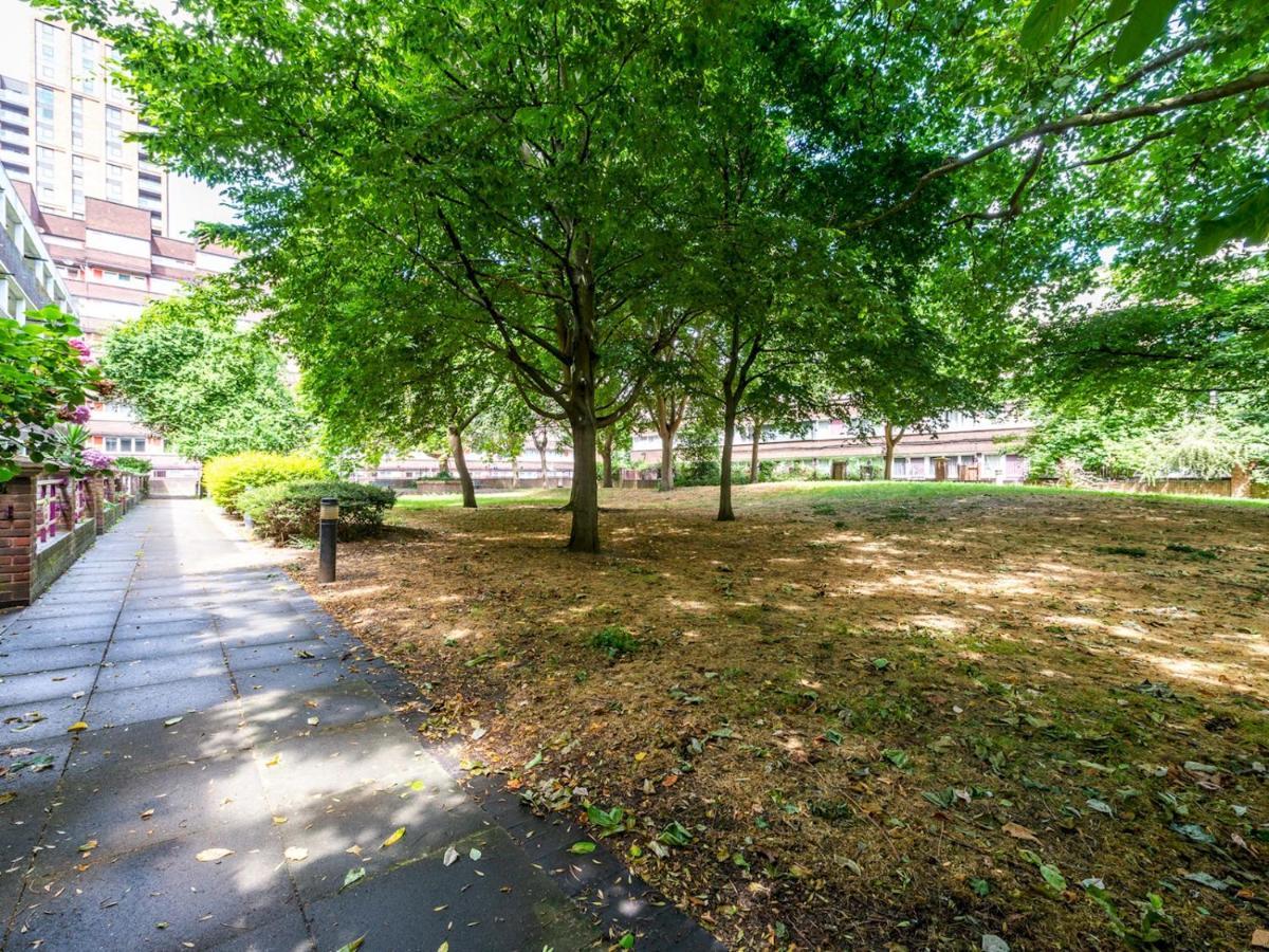 Sootheus - Cosy Surrey Quays London
