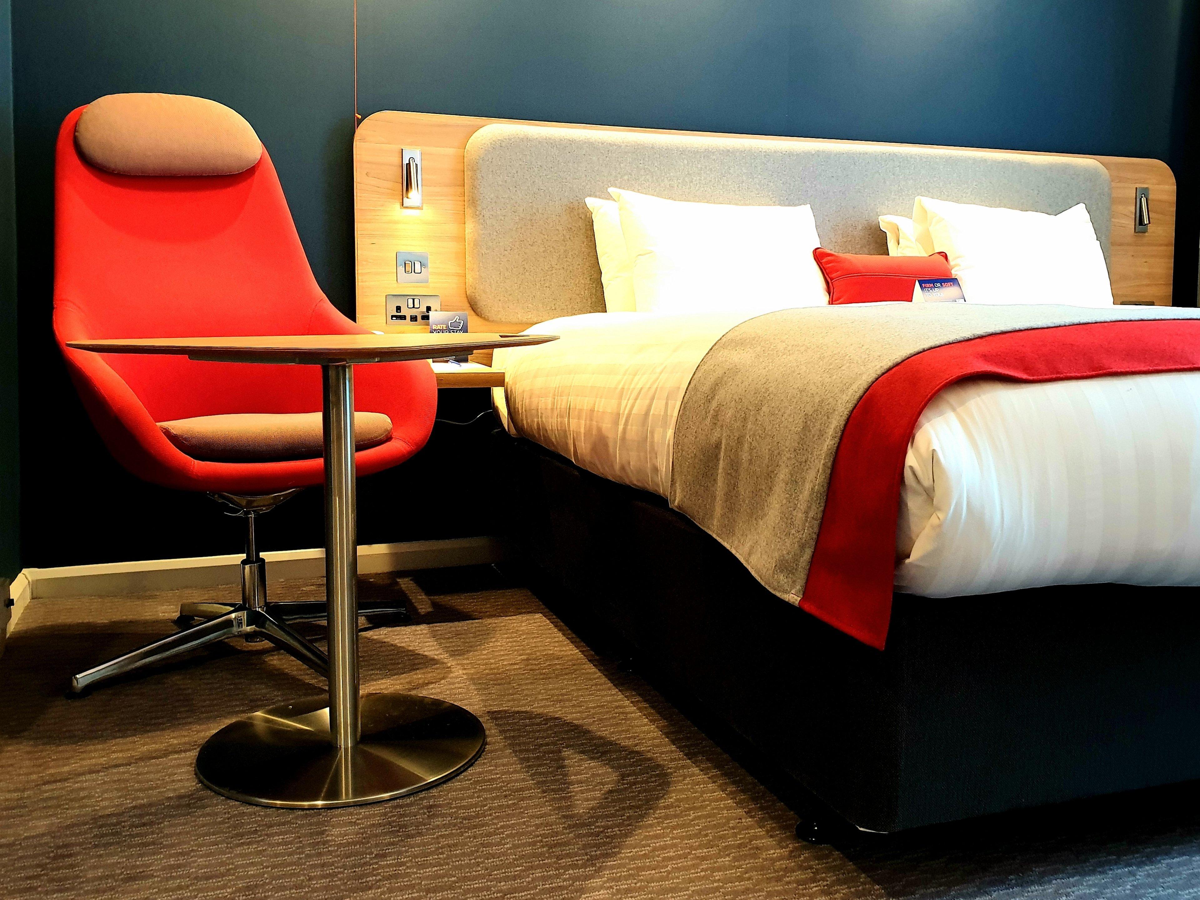 Holiday Express Stratford By Ihg Hotel 3*
