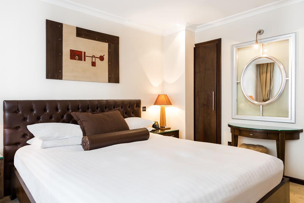 Courthouse Hotel 5*