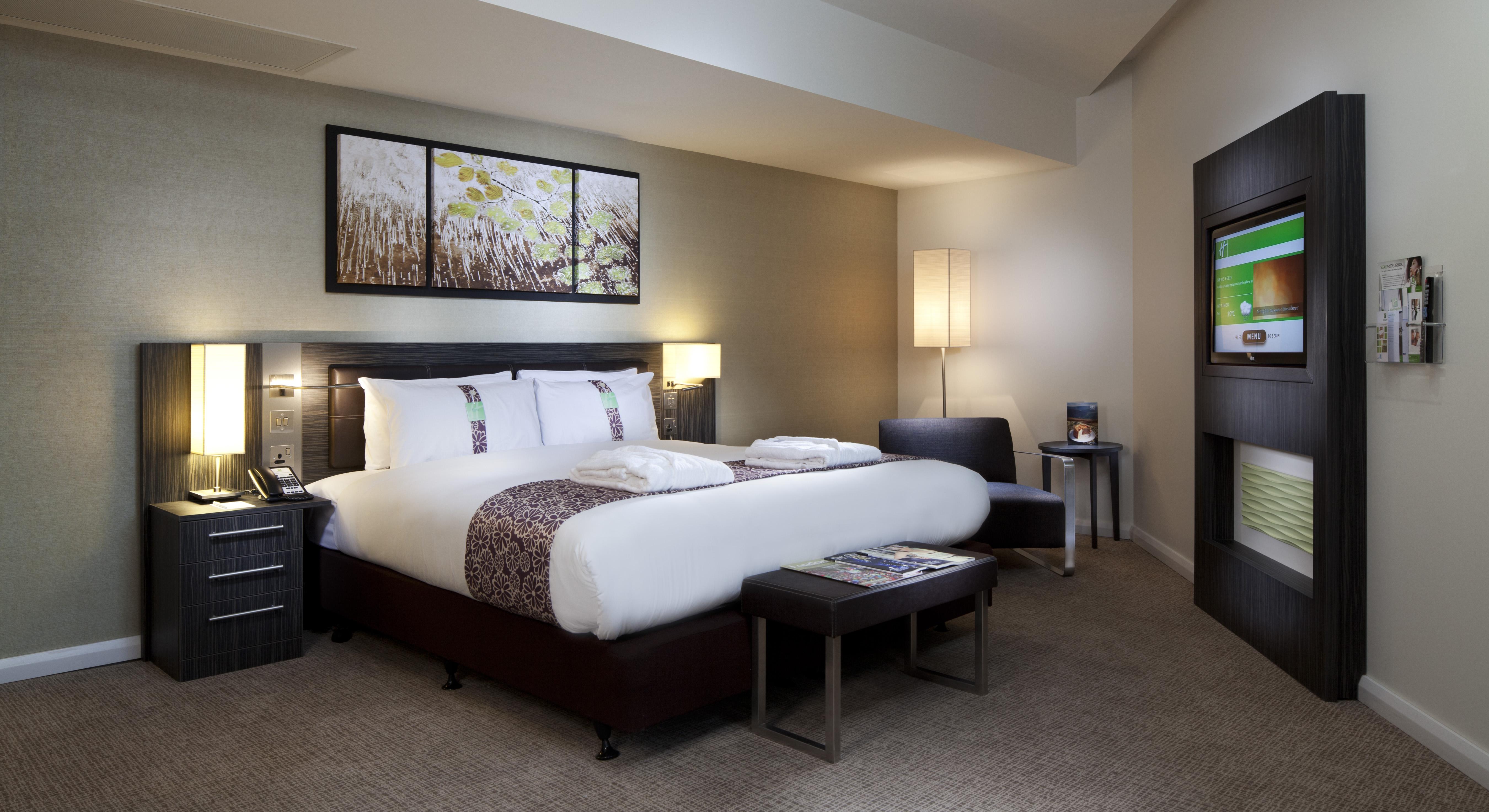 - Whitechapel By Ihg Hotel London