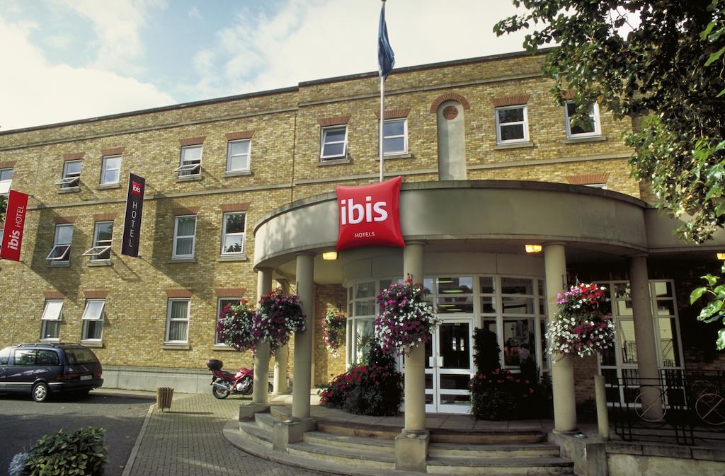 Ibis Greenwich 3*