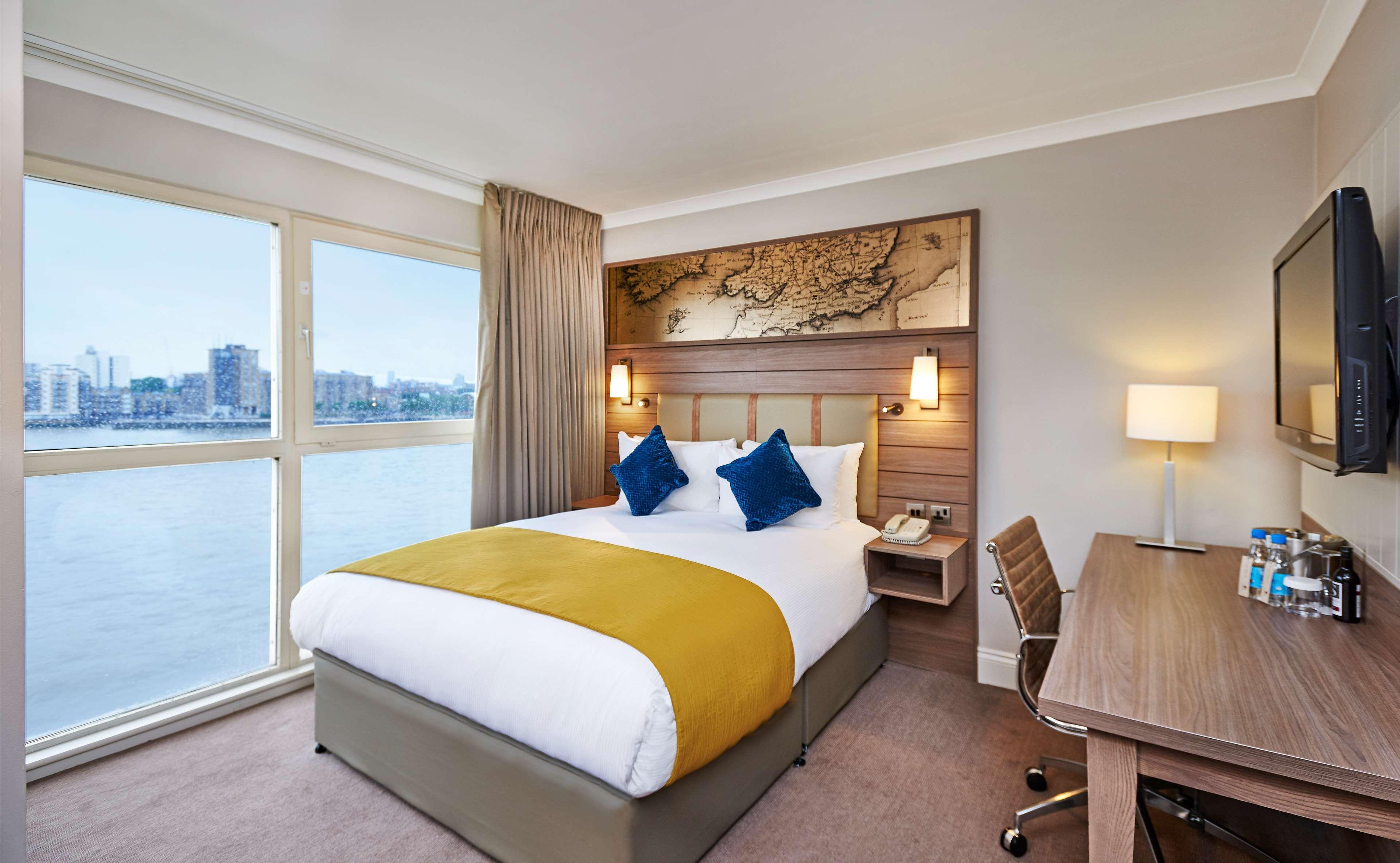 Doubletree By Hilton - Docklands Riverside Hotel Londres