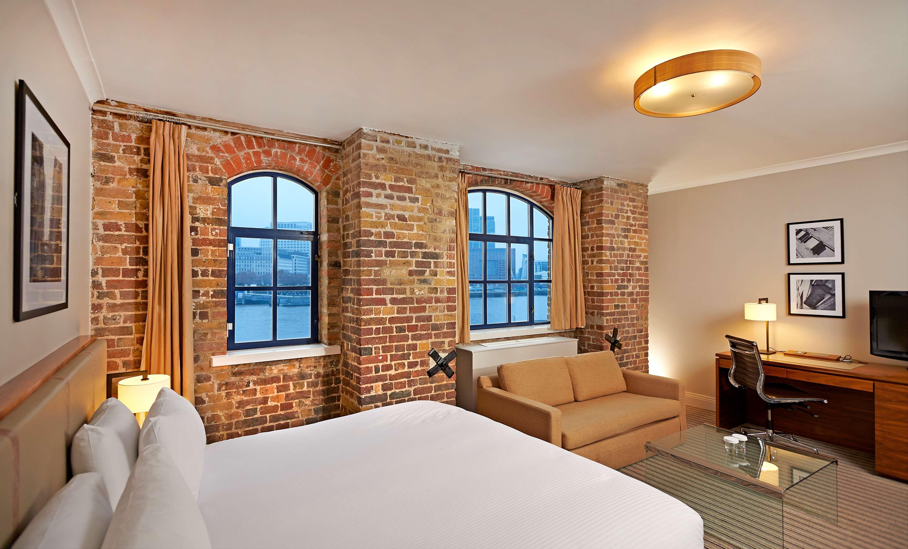 Doubletree By Hilton - Docklands Riverside Hotel Londres