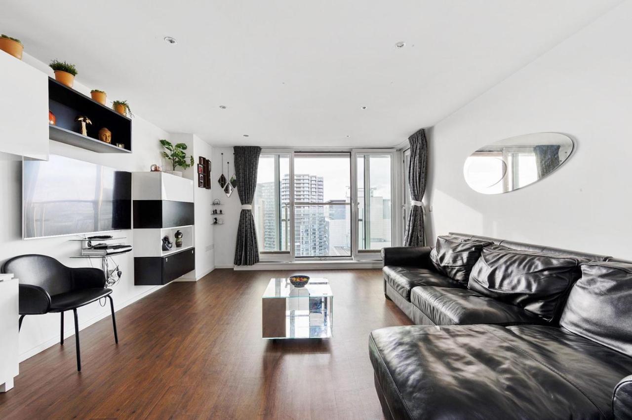 Apartamento Two Bedroom - Excel Londres