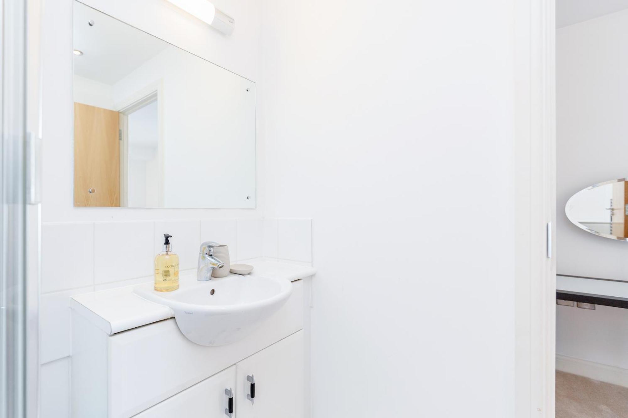 Premium Excel 3 & 2 Bedrooms Appartement *