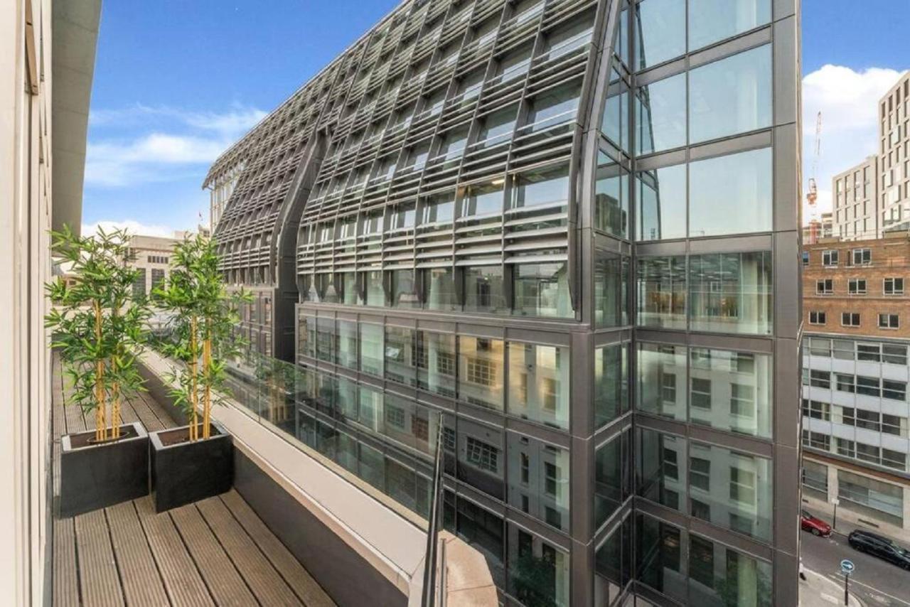 Flat With Balcony - Tower Hill - Centre By Prime Stays N-17 Apartamento