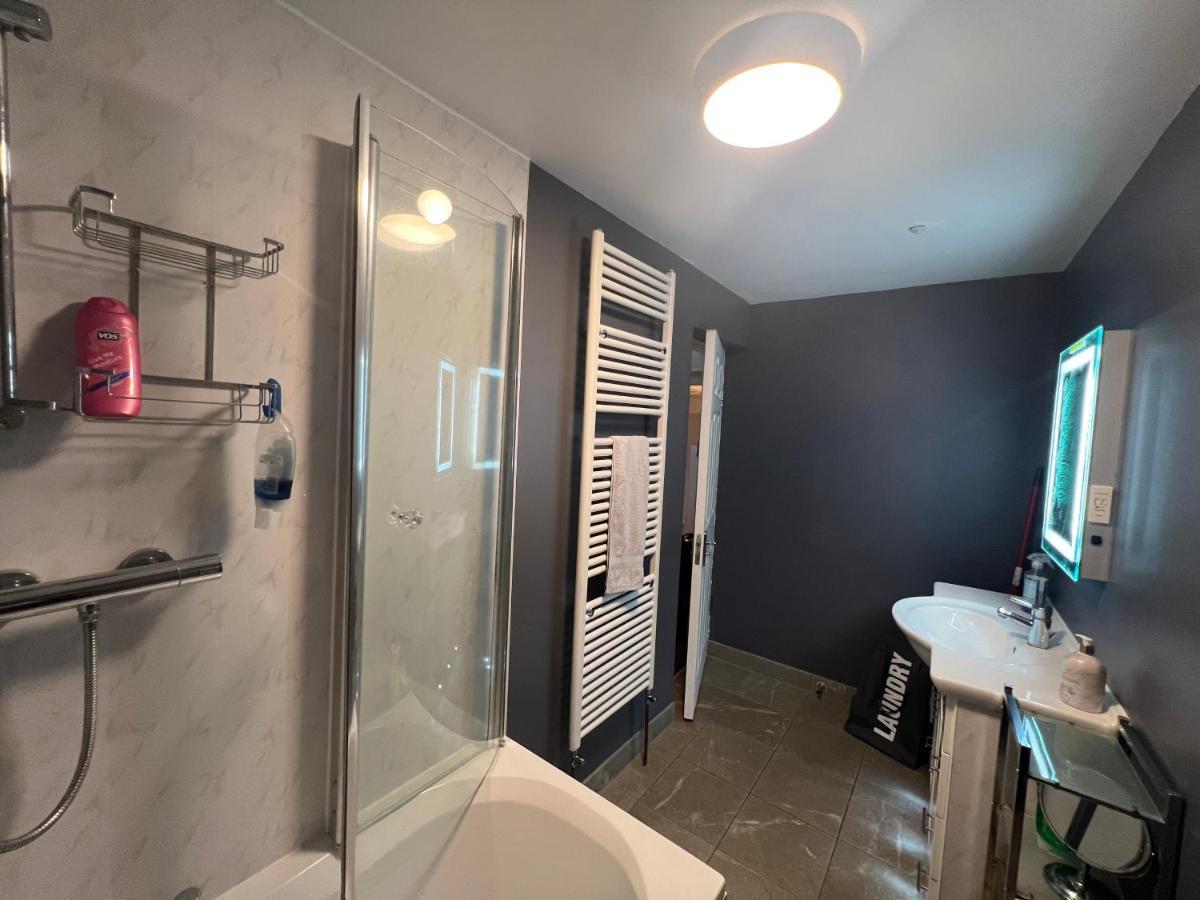 Entire Luxury 4 Bedroom Victorian House With 2 En-suite - Forest Hill, Londres