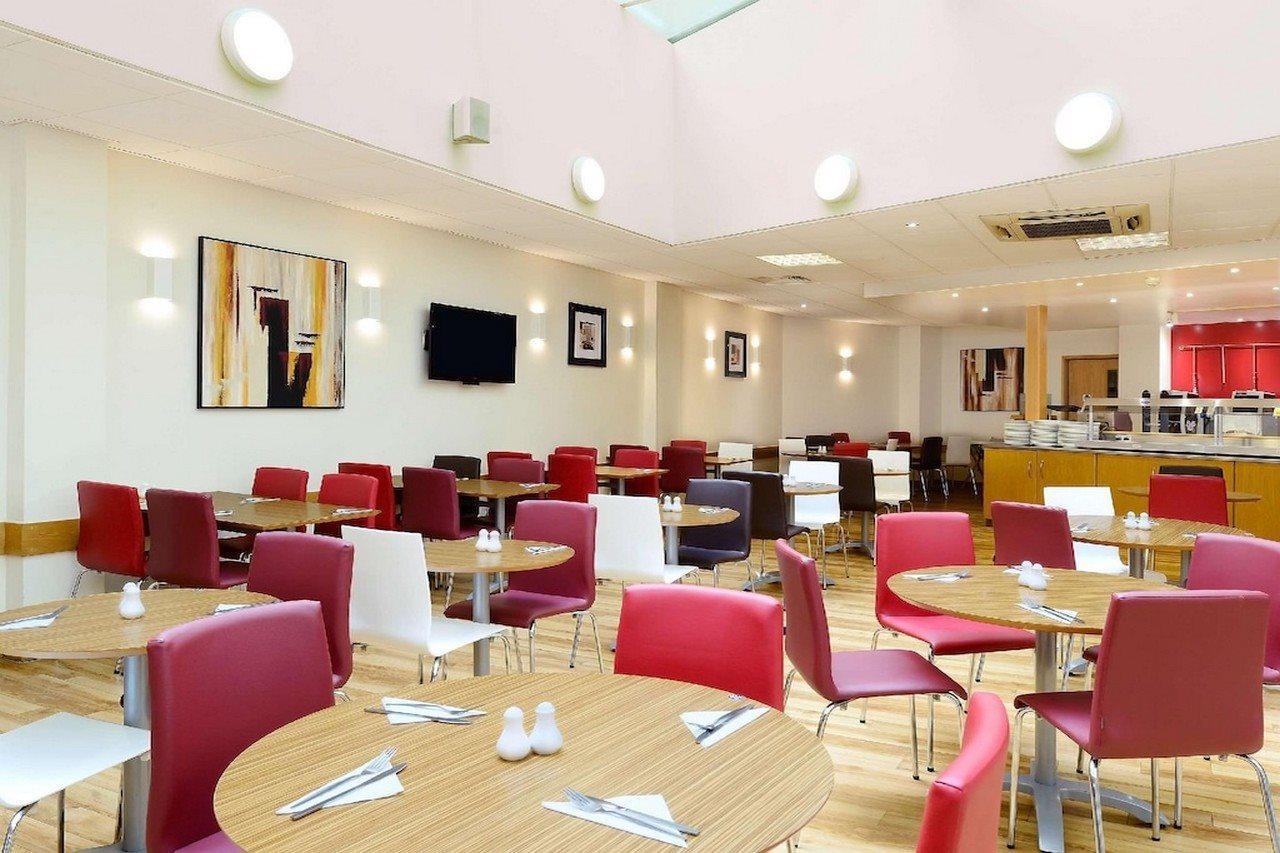 Travelodge Central City Road Hotel
