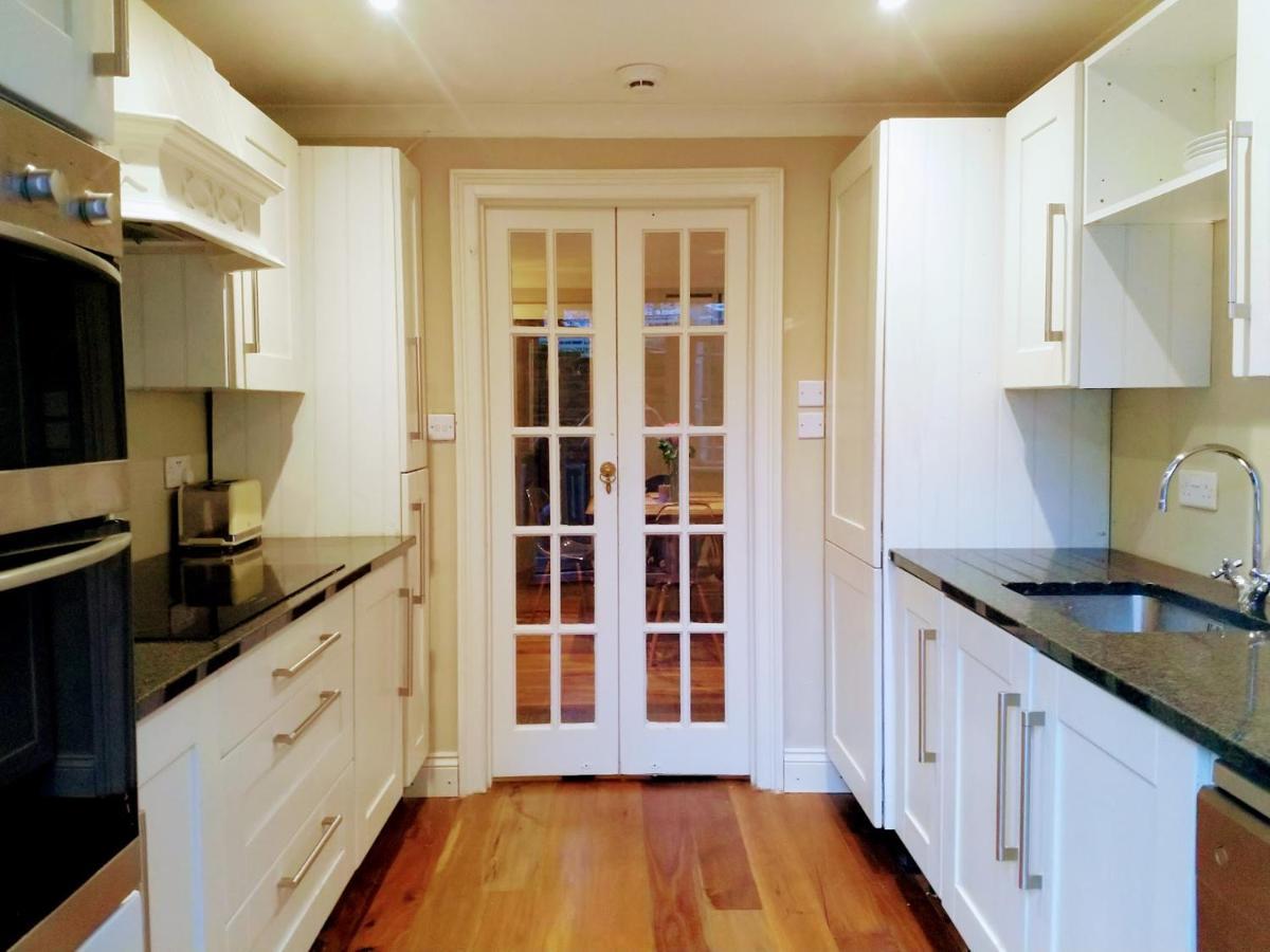 Apartamento Elegant & Spacious Parkside 2-bedroom 2-bathroom Flat In Period Building On Blackheath Common - Private Entrance, Great Greenwich Location, Easy For O2 Arena And City! *