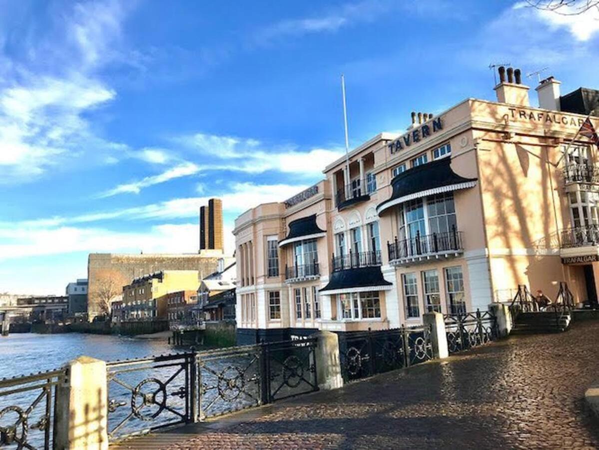 Apartamento Elegant & Spacious Parkside 2-bedroom 2-bathroom Flat In Period Building On Blackheath Common - Private Entrance, Great Greenwich Location, Easy For O2 Arena And City! Londres