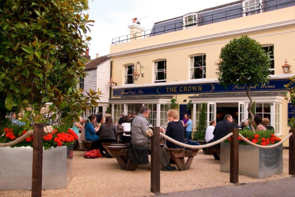 Elegant & Spacious Parkside 2-bedroom 2-bathroom Flat In Period Building On Blackheath Common - Private Entrance, Great Greenwich Location, Easy For O2 Arena And City! Apartamento *