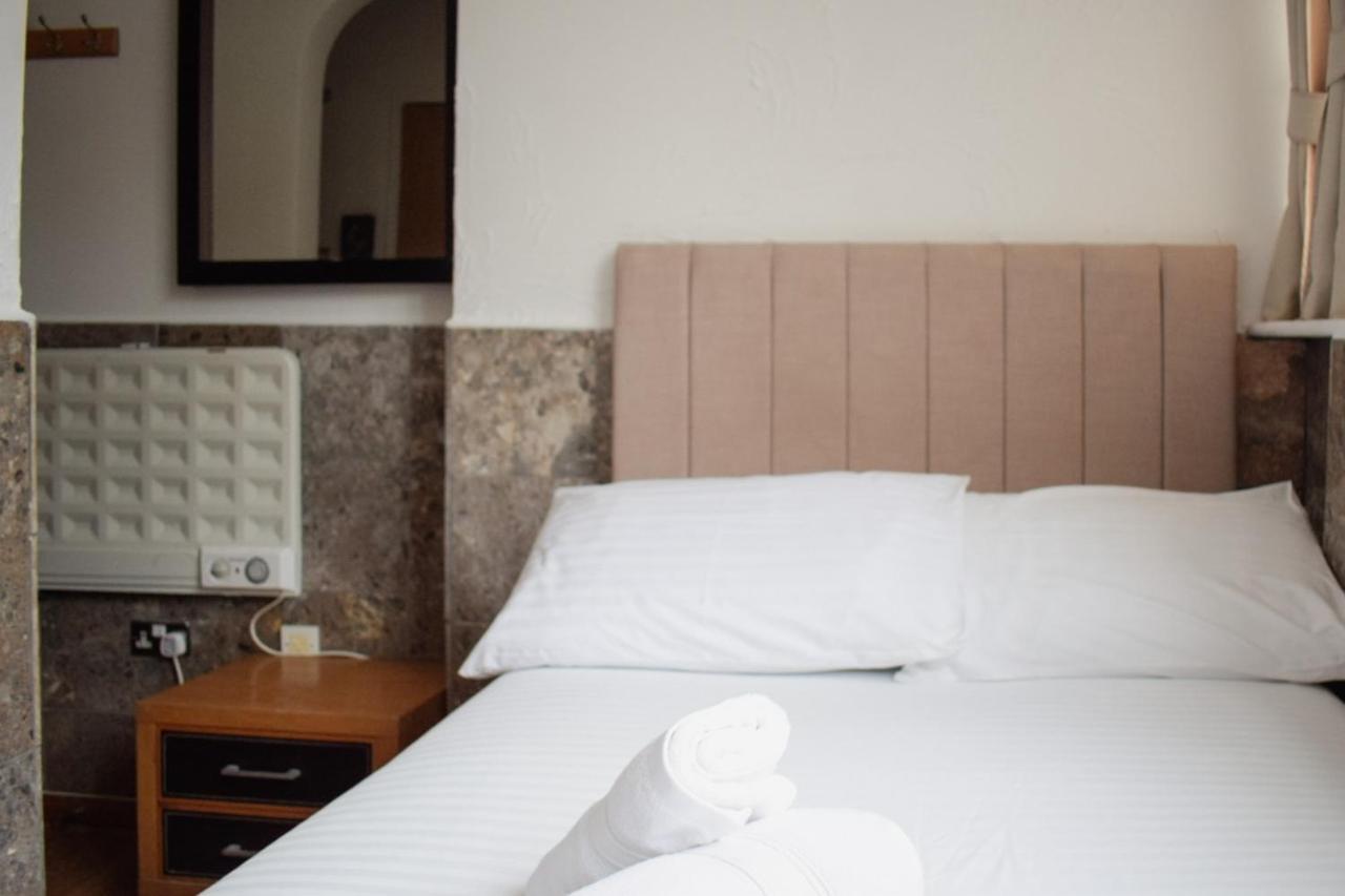 Berkley Apartahotel *