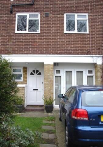 1 Dbl Bed Ground Floor Modern Oriental Flat Greenwich Park Apartment
