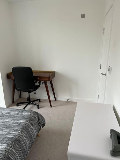 Apartamento Modern 1-bedroom In Docklands