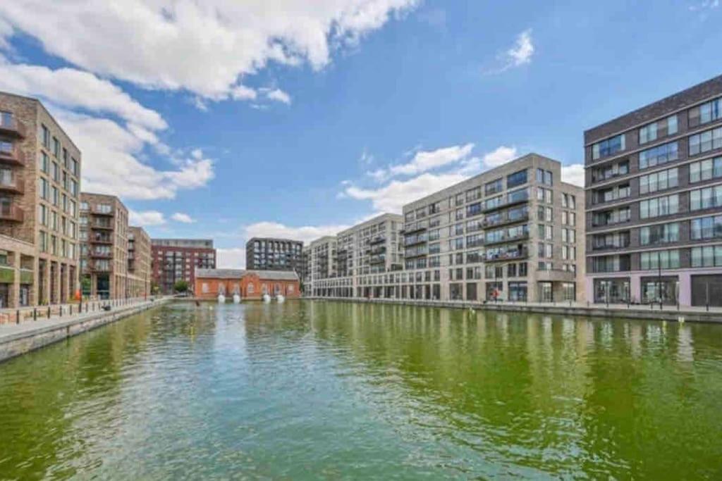 Modern 1-bedroom In Docklands * Londres