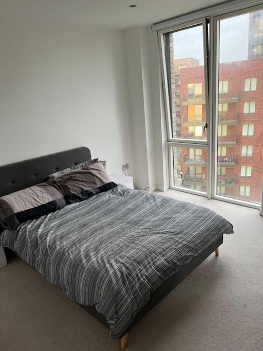 Apartamento Modern 1-bedroom In Docklands *