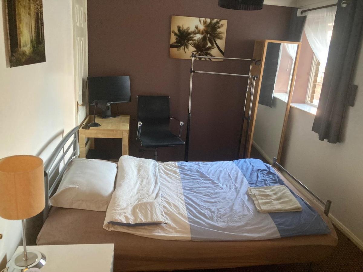 Limehouse Upon Thames In Great Location Hospedagem domiciliar *