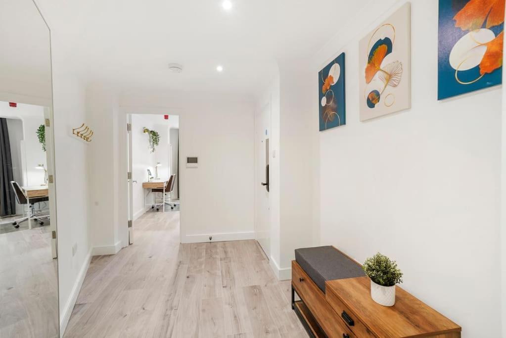 Modern 2 Bedroom In The Heart Of Londres