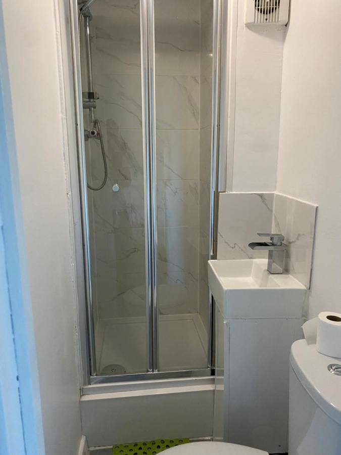 Apartment Hub Studio 1