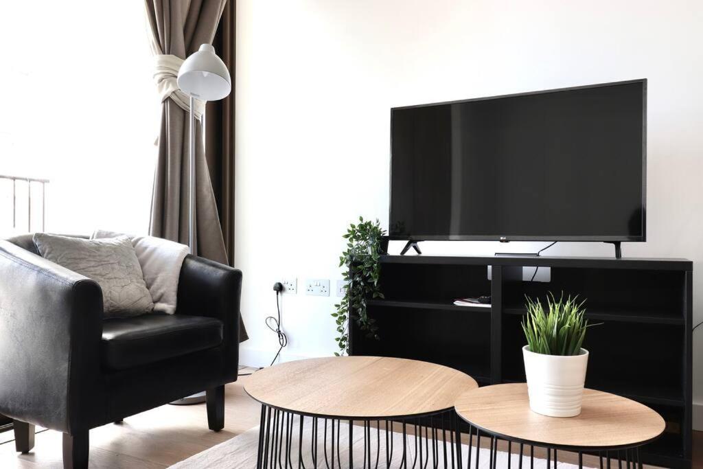 Apartamento Superb In Greenwich With Balcony & Roof *