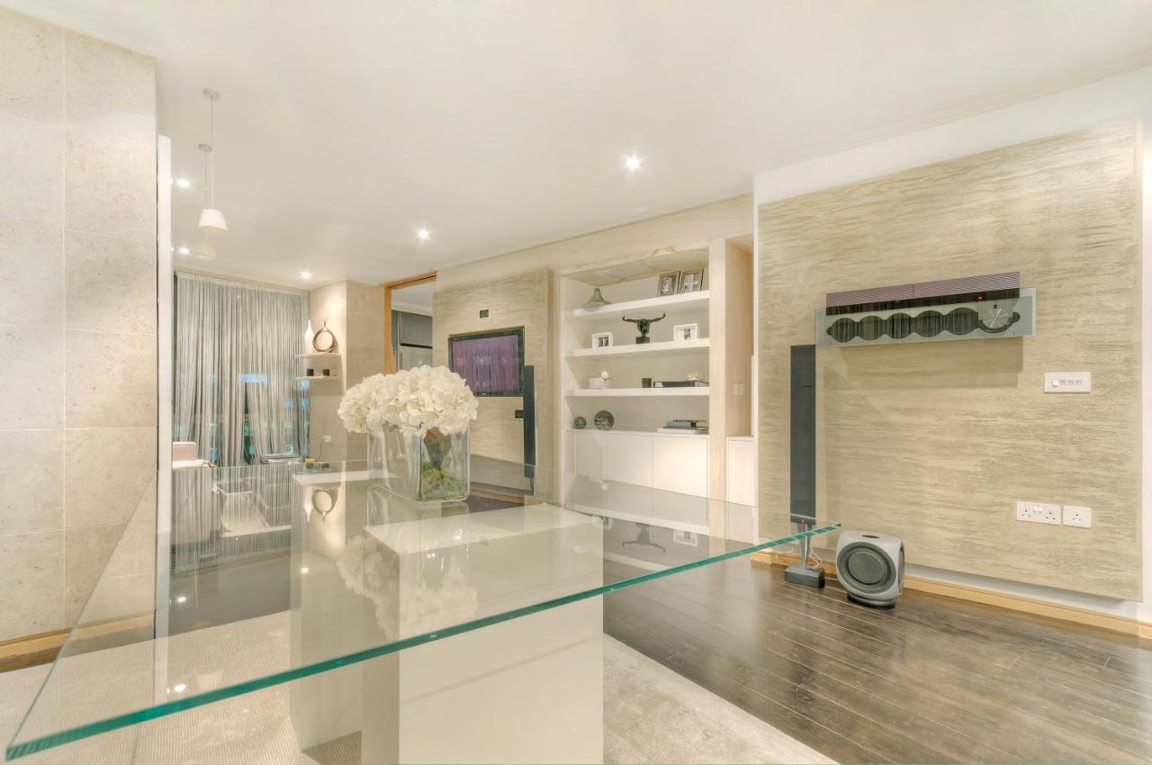 Hi-end 2br, 2br Apt, Heart Of Canary Wharf - West India