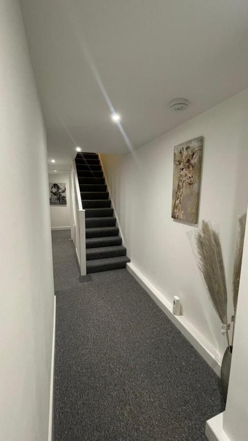 2 Bed Luxury In Old Kent Road Londres