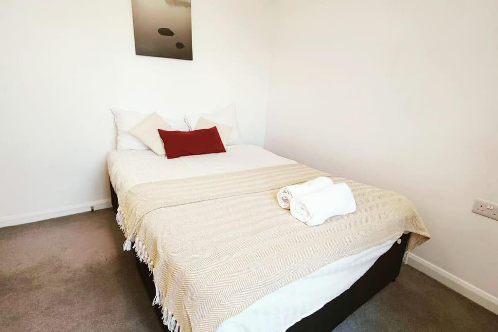 Aldgate Flats In E1. Apartamento Londres