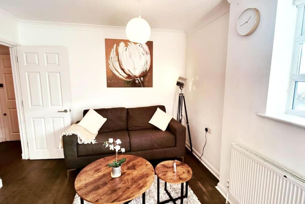 Aldgate Flats In E1. Apartamento