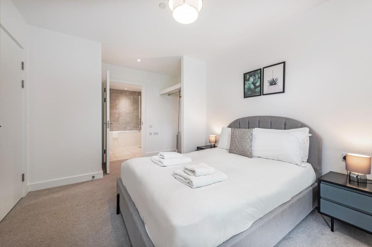 Stayo Barking Wharf * Londen