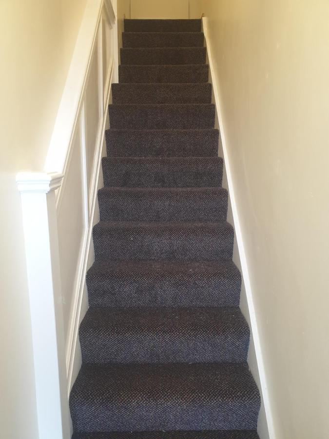 Luxury 3 Bedroom Flat 1min Walk From Underground, With Free Parking Sleeps X10 Apartamento Londres