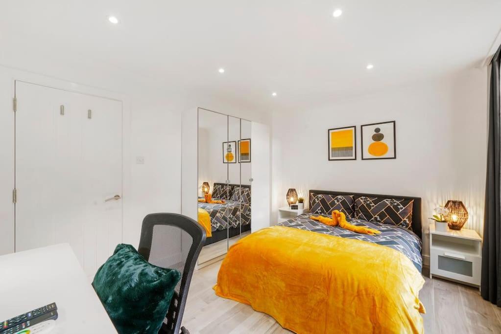 Modern 2 Bedroom In The Heart Of Apartamento *