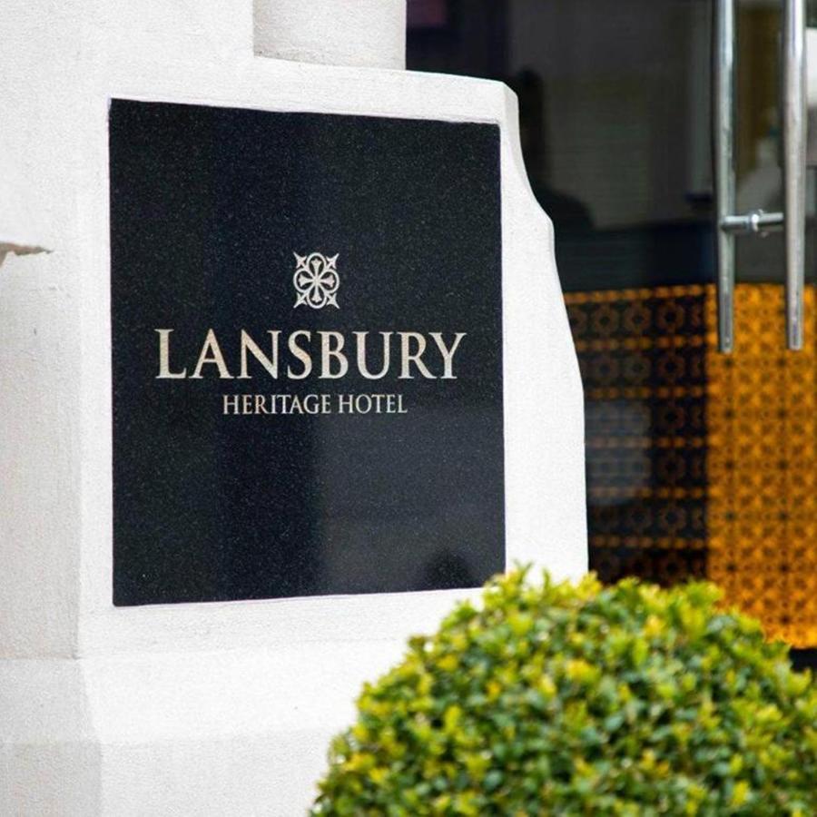 The Lansbury Heritage A Sunday - Canary Wharf Londres