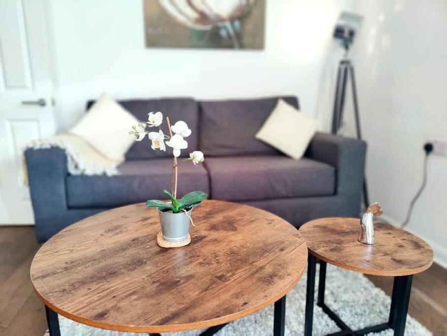 Aldgate Flats In E1. Apartamento