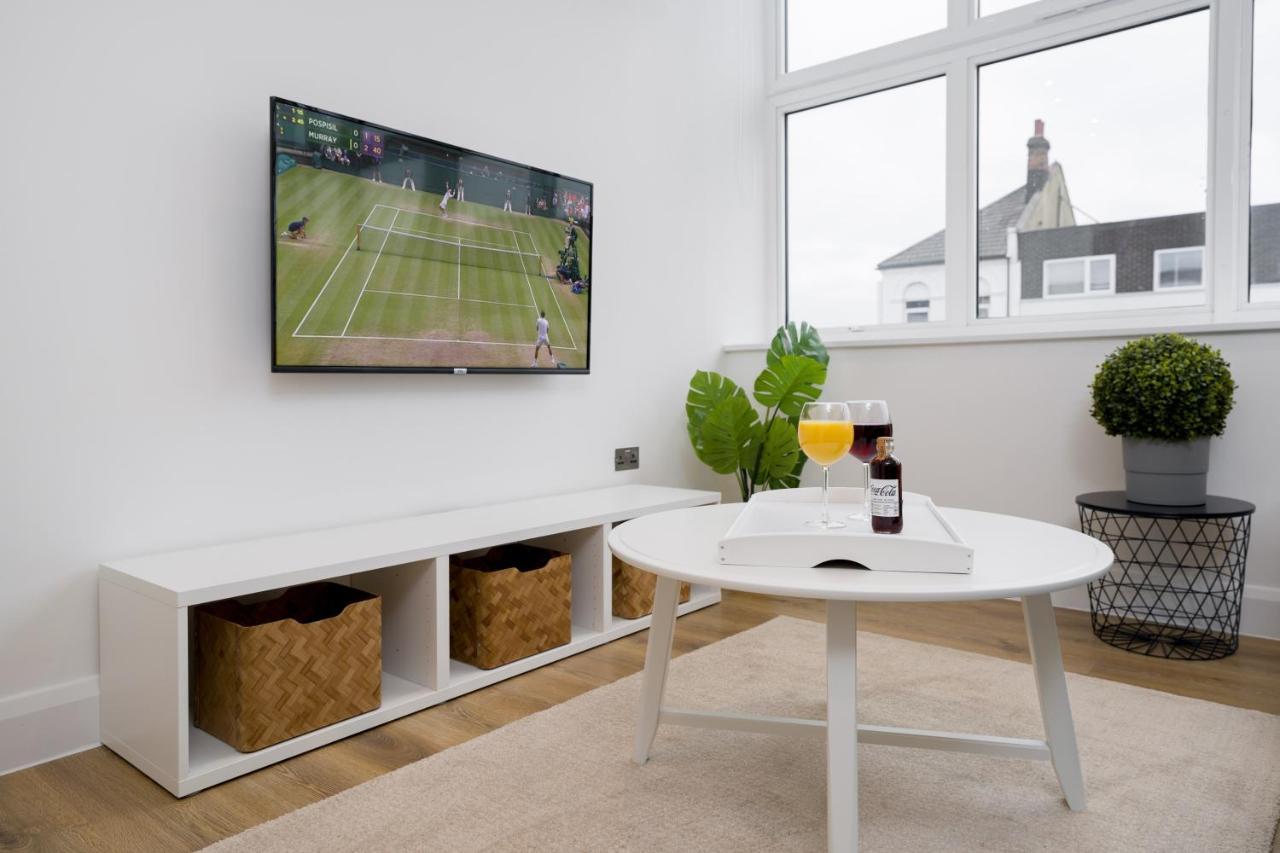 Panther House By Oval Appartement Londen