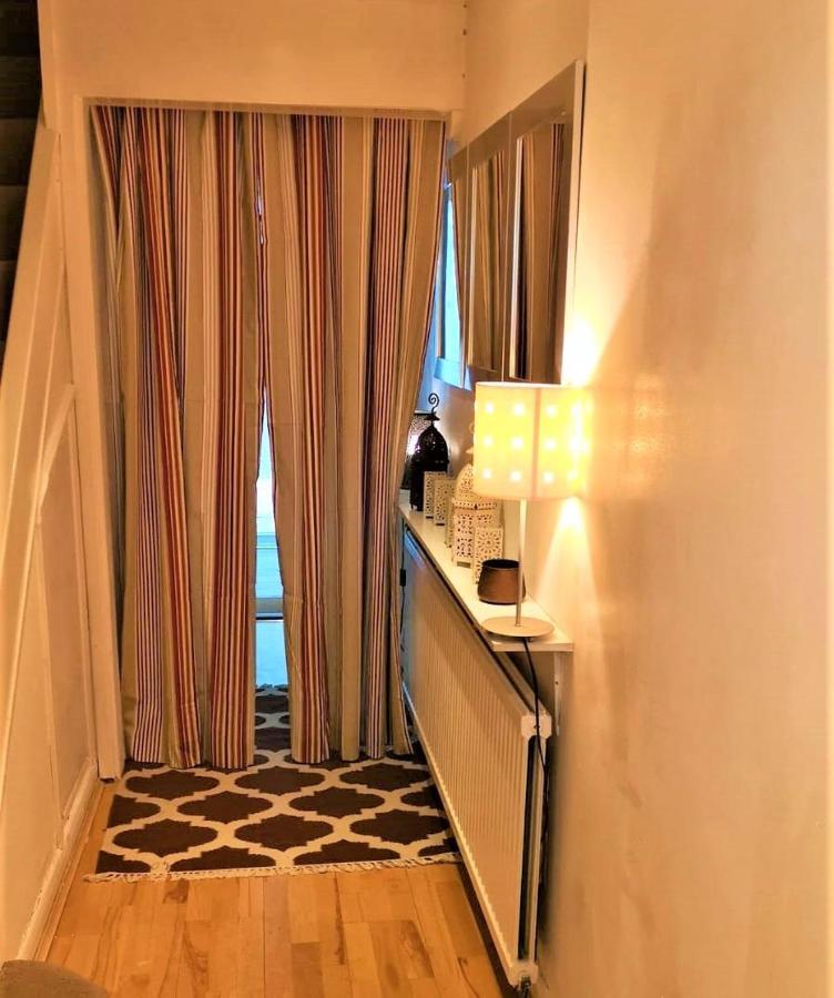 1 Dbl Bed Ground Floor Modern Oriental Flat Greenwich Park Apartment