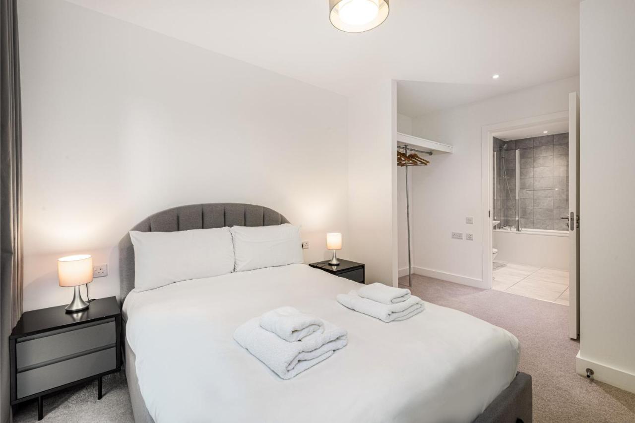 Stayo Barking Wharf * Londen