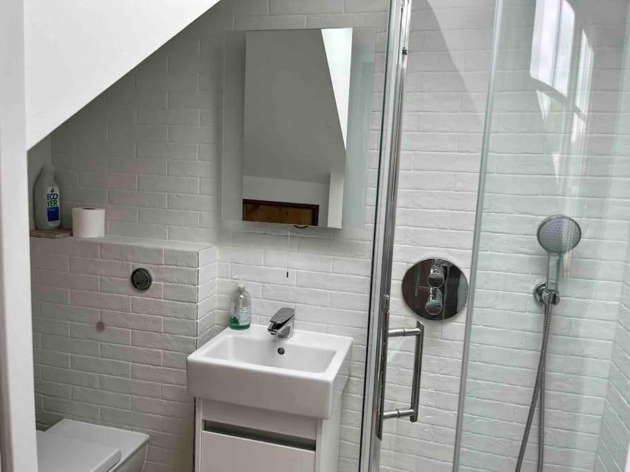 Cb53 Tower Bridge Townhouse 2 Bathrooms & Free Parking Vakantiehuis