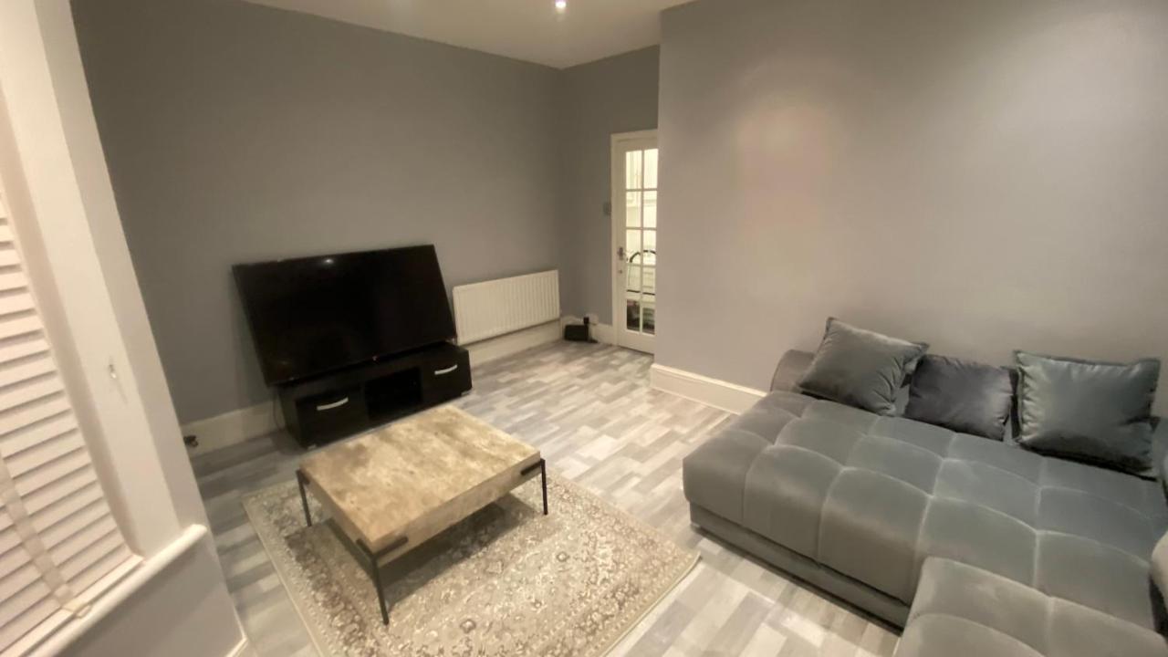 Snug 1 Bedroom Flat Londres