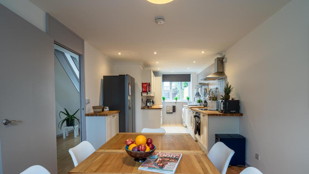 Holiday home Bridge 3 Bedroom House With Reception Room, Office And Private Garden
