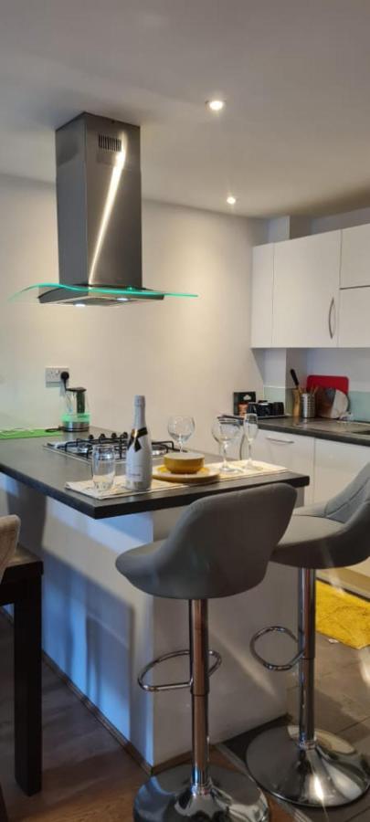 Docklands 2 Bedroom 2 Bath