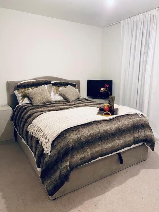 Stunning 1 Bed Luxury London